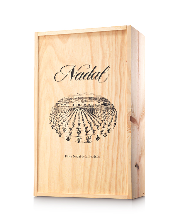 Estoig de fusta amb 2 ampolles de Gran Salvatge Brut Rosè Corpinnat